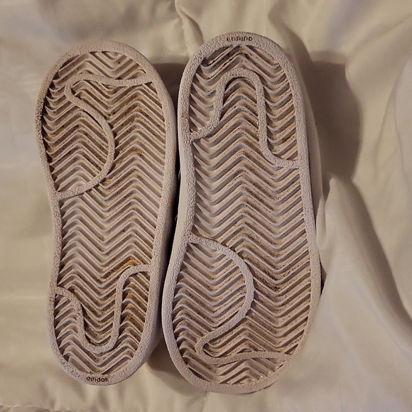 Superstar Adidas gold n white unisex sneakers 8 k - Picture 4 of 9